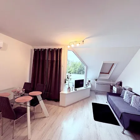 Exclusive Family Apartman * Pecs